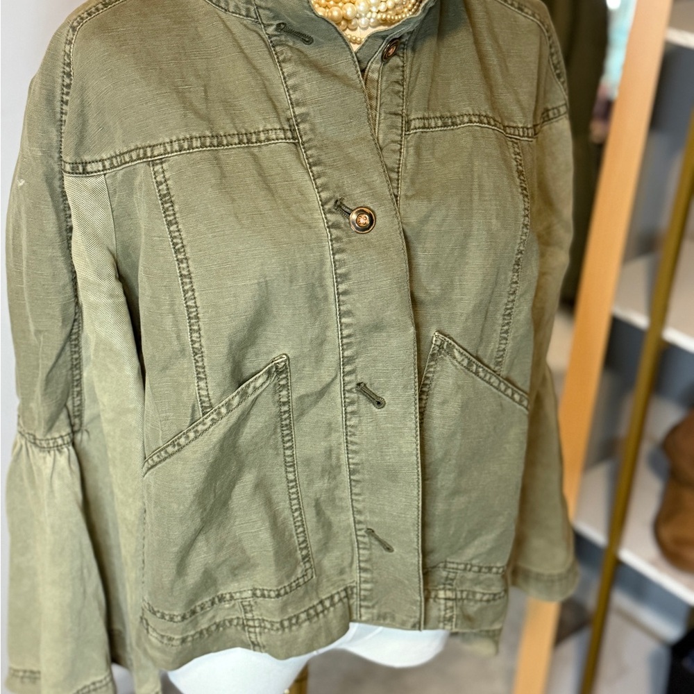 Anthropologie‎ Women's Sage Green Utility Jacket Size Medium Button Closure